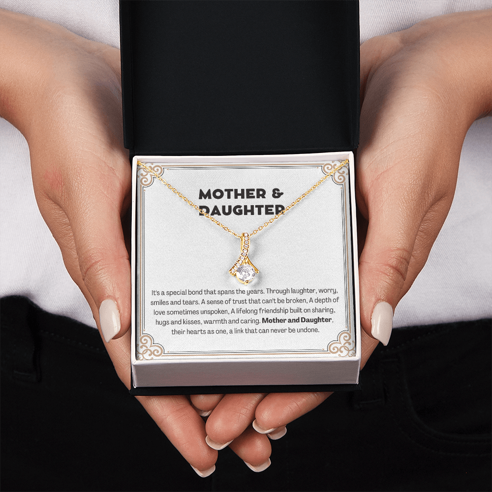 Alluring Beauty Yellow and White Gold Mother and Daughter Necklace with Message card