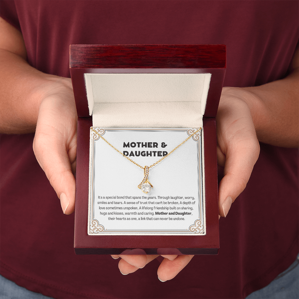 Alluring Beauty Yellow and White Gold Mother and Daughter Necklace with Message card