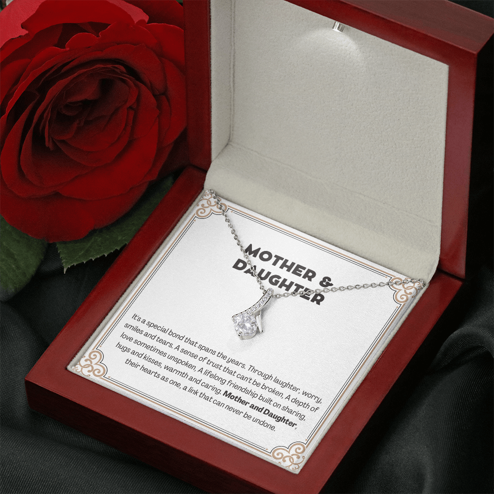 Alluring Beauty Yellow and White Gold Mother and Daughter Necklace with Message card